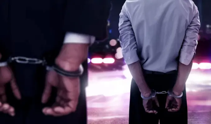 dos detenidos