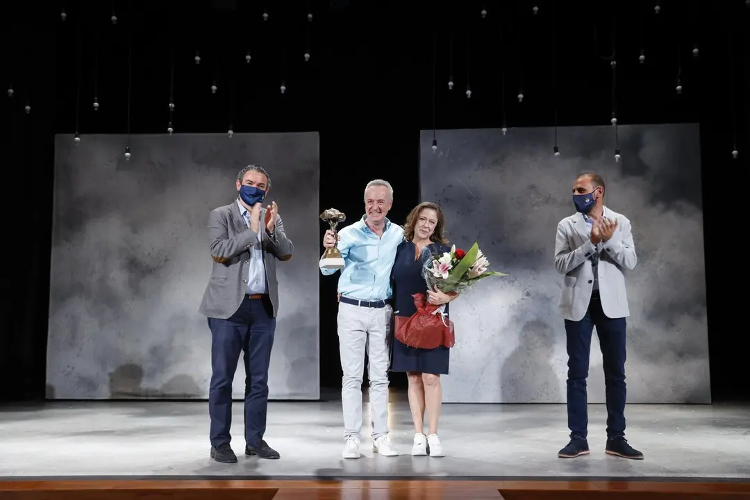 El actor Carlos Hip&oacute;lito, premiado con el Pi d&rsquo;Honor de la 19 Mostra de Teatre de l&rsquo;Alf&agrave;s