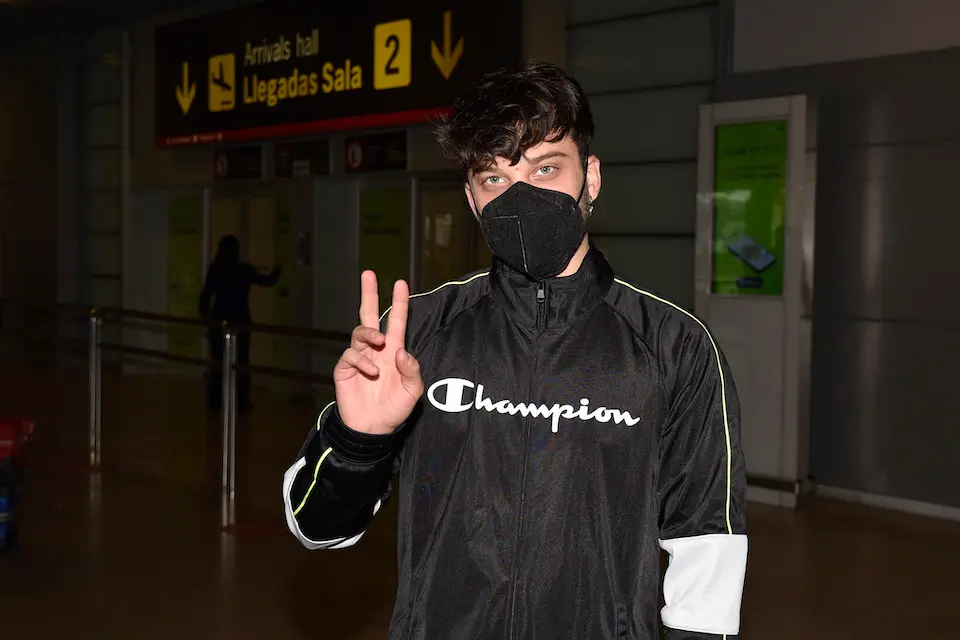 Blas Cant&oacute; en el Aeropuerto Adolfo Su&aacute;rez Madrid Barajas. Francisco Guerra