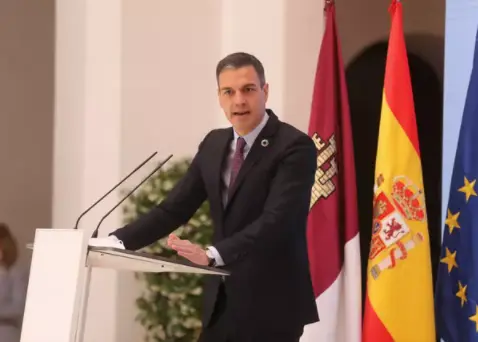 El presidente del Gobierno, Pedro S&aacute;nchez, interviene en la presentaci&oacute;n del acto 'Haciendo de Espa&ntilde;a un polo industrial del hidr&oacute;geno verde en Europa', a 24 de mayo de 2021, en Toledo, Castilla-La Mancha, (Espa&ntilde;a) - ISABEL INFANTES / EUROPA PRESS