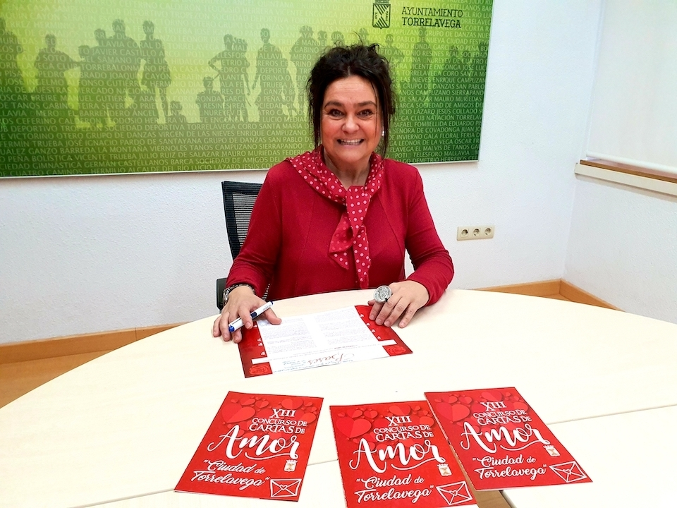 La concejal de Cultura y Educaci&oacute;n, Esther V&eacute;lez.
