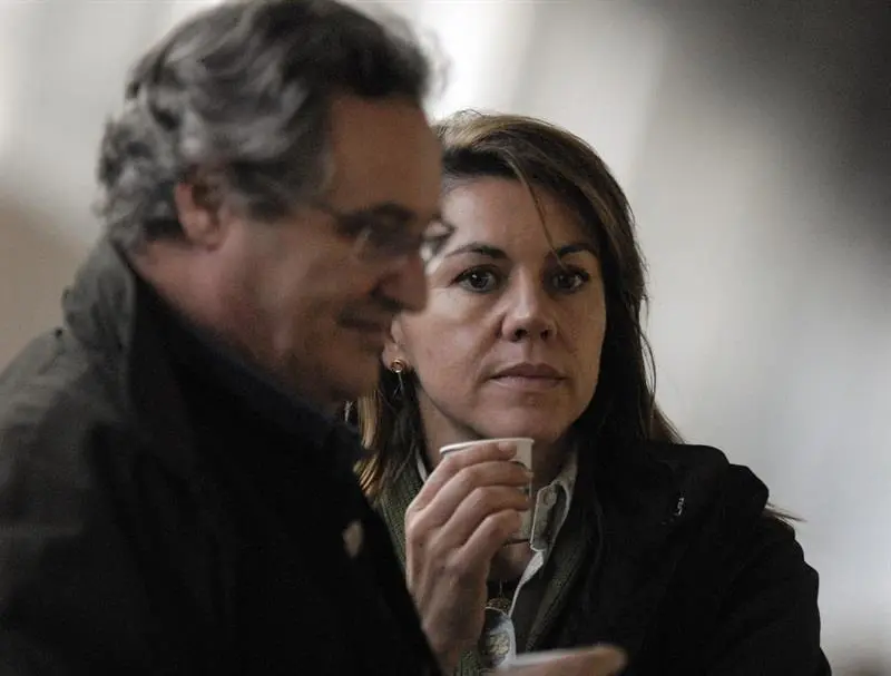 Archivo - Mar&iacute;a Dolores De Cospedal y su marido, Ignacio L&oacute;pez Del Hierro