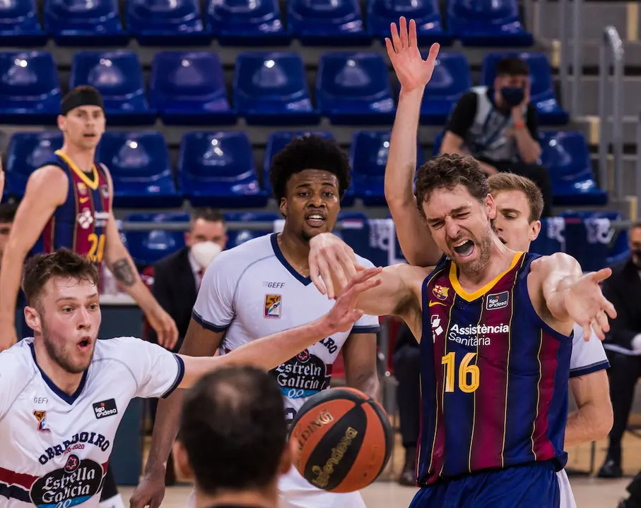 Pau Gasol del Fc Barcelona gesticula durante el partido de la Liga Endesa ACB entre el Fc Barcelona y el Monbus Obradoiro en el Palau Blaugrana el 06 de mayo de 2021 en Barcelona, Espa&ntilde;a.
AFP7 / Europa Press
6/5/2021 S&Oacute;LO PARA USO EN ESPA&Ntilde;A