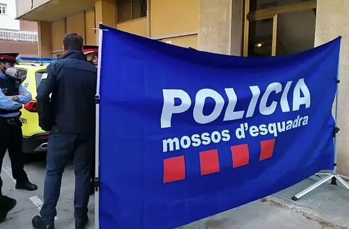 Imagen del lugar del crimen en Sant Joan Desp&iacute;.MOSSOS