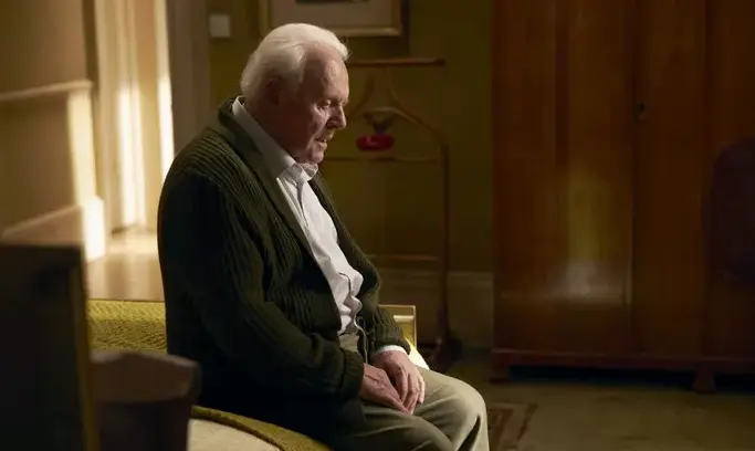 Sutilmente conmovedor ... Anthony Hopkins en The Father, de Florian Zeller. Fotograf&iacute;a: Film4/Allstar