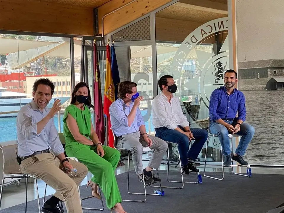 Teodoro con Igual y Almeida.