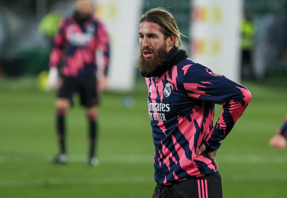 Sergio Ramos, del Real Madrid CF, durante el partido de f&uacute;tbol de La Liga disputado entre el Elche CF y el Real Madrid CF en el estadio Mart&iacute;nez Valero el 30 de diciembre de 2020 en Elche, Alicante, Espa&ntilde;a.