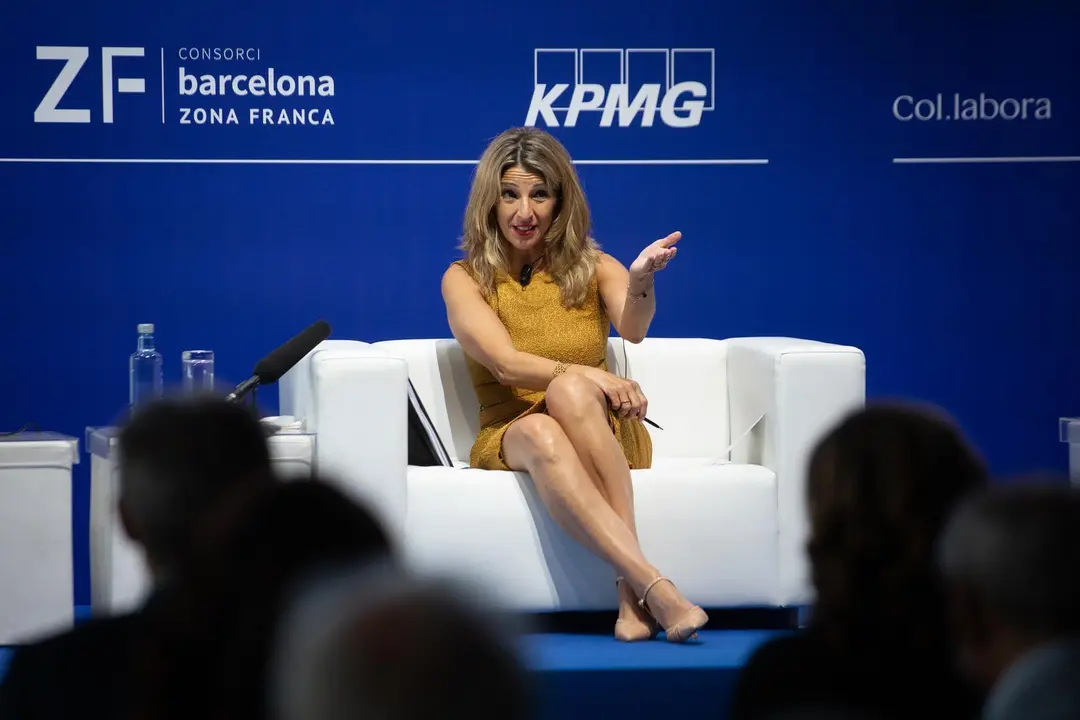 La vicepresidenta tercera del Gobierno y ministra de Trabajo y Econom&iacute;a Social, Yolanda D&iacute;az, interviene en la inauguraci&oacute;n de la segunda jornada de la XXXVI Reuni&oacute;n del Cercle d"Economia, a 17 de junio de 2021, en Barcelona, Catalu&ntilde;a, (Espa&ntilde;a)