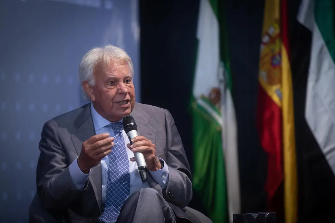 El expresidente del gobierno de Espa&ntilde;a, Felipe G&oacute;nzalez, interviene el el acto donde se le entrega el galard&oacute;n al Mejor Embajador de &aacute;mbito no econ&oacute;mico. de los Premios Empresariales del Sur de Espa&ntilde;a a 15 de junio del 2021 en Sevilla, Andaluc&iacute;a, Espa&ntilde;a