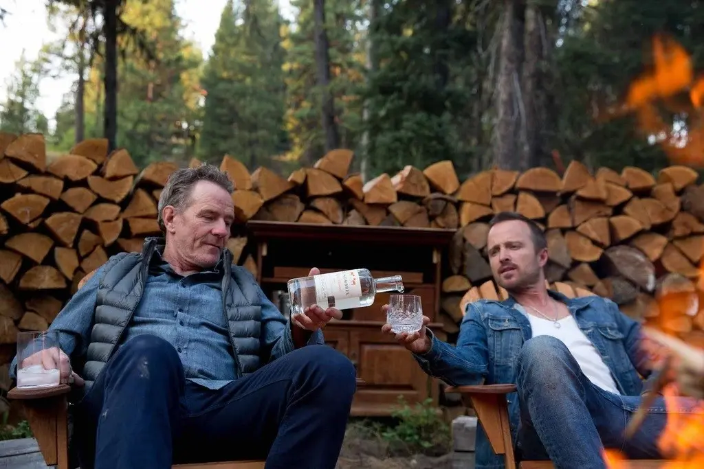 Los actores y due&ntilde;os de Dos Hombres, Bryan Cranston y Aaron Paul.
