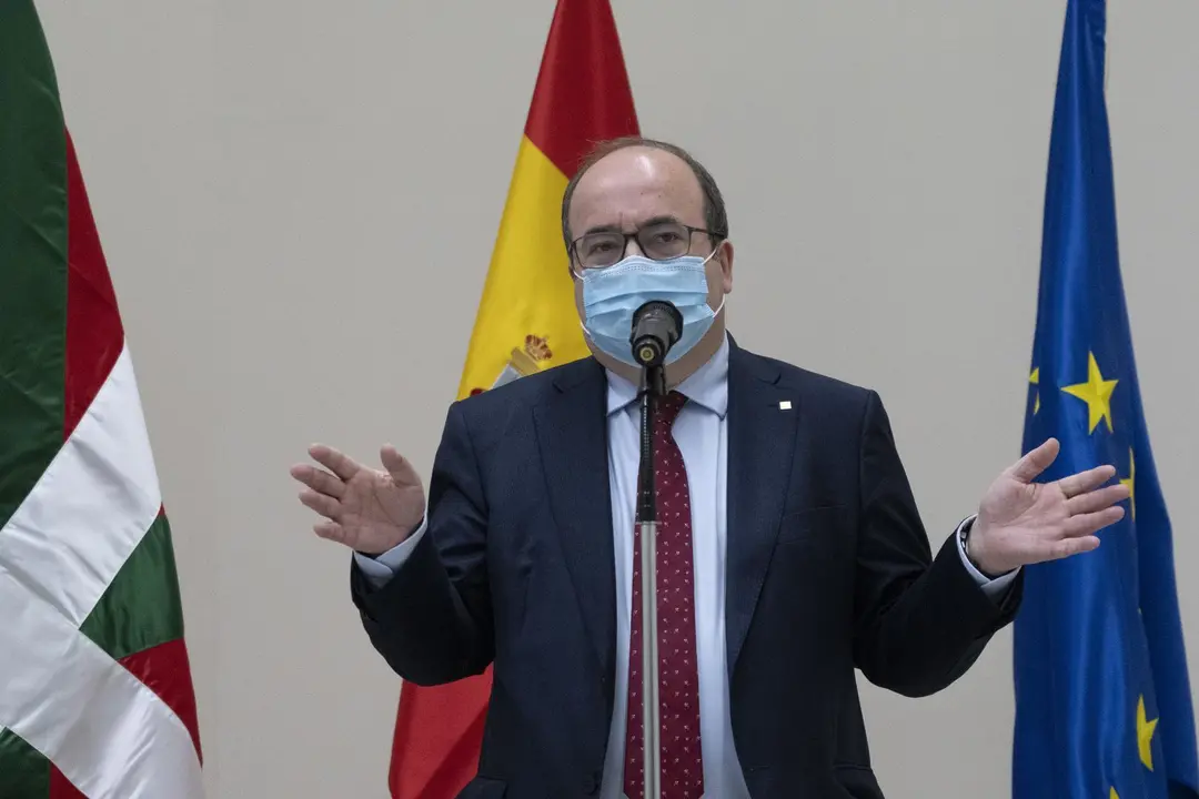 El ministro de Pol&iacute;tica Territorial y Funci&oacute;n P&uacute;blica, Miquel Iceta, durante el acto de inauguraci&oacute;n oficial del Edificio de la Antigua Aduana de Bilbao, a 3 de junio de 2021, en Bilbao, Euskadi (Espa&ntilde;a). Actualmente este edificio de la calle Barroeta Ald