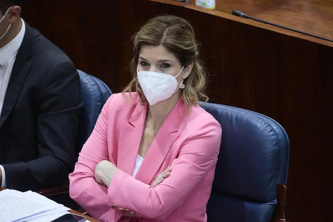 La portavoz del PSOE en la Asamblea de Madrid, Hana Jalloul, en la segunda sesi&oacute;n del pleno de investidura de la presidenta en funciones de la Comunidad y candidata a la reelecci&oacute;n, Isabel D&iacute;az Ayuso, a 18 de junio de 2021, en Madrid (Espa&ntilde;a). Los grupos 