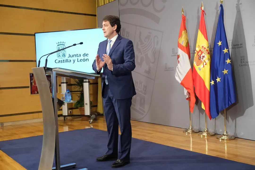 Ma&ntilde;ueco pide "prudencia" ante el fin de mascarillas y lo ve como "cortina de humo" de S&aacute;nchez para no hablar de indultos