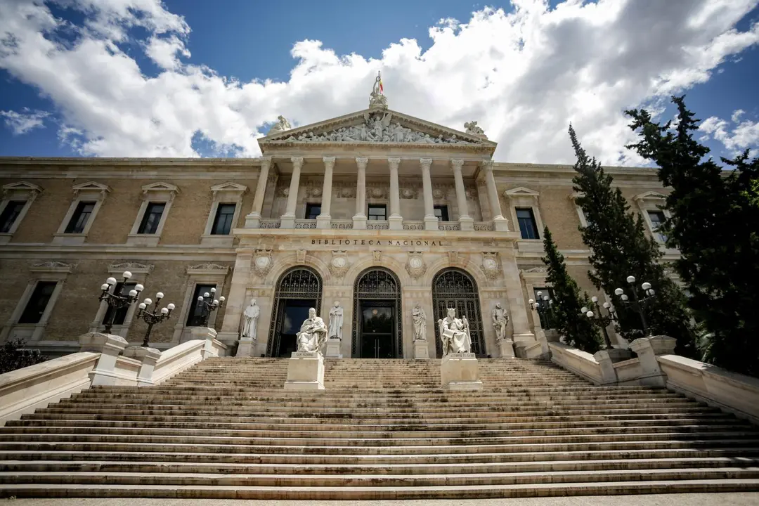 Archivo - Fachada de la Biblioteca Nacional de Espa&ntilde;a (BNE)