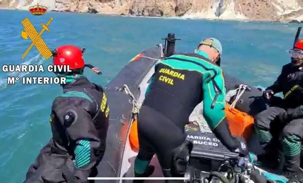 Especialistas de la Guardia Civil en un rescate