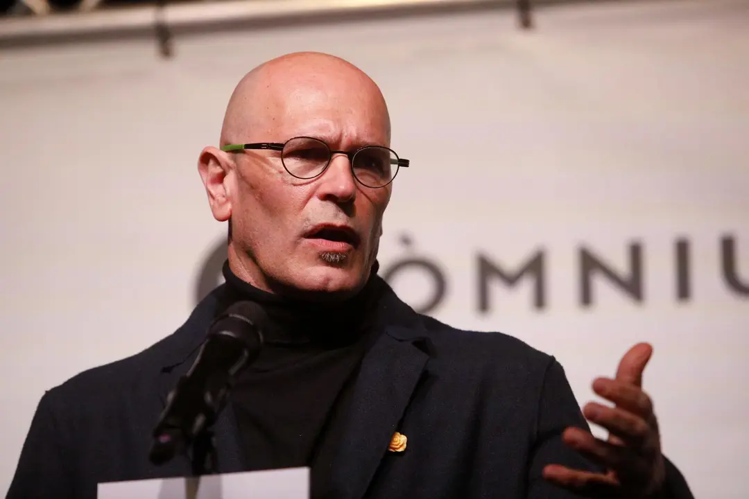Archivo - El exconseller de Exteriores de la Generalitat, Raul Romeva, en un acto al volver a la c&aacute;rcel de Lledoners, donde ser&aacute; encarcelado en r&eacute;gimen ordinario desde hoy despu&eacute;s de que el juez haya revocado su semilibertad, en San Juan de Torruella, Bar