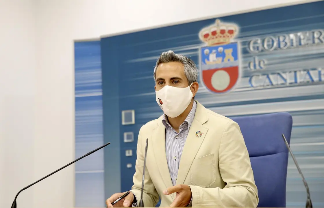 Zuloaga en rueda de prensa.- Archivo