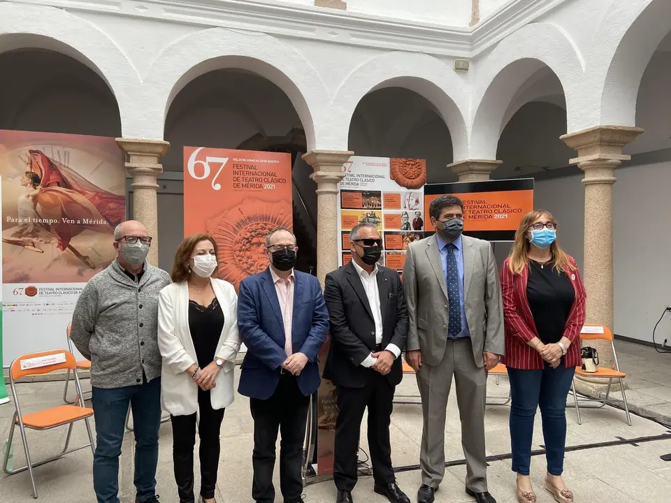 Actores y actrices ciegas de la ONCE participar&aacute;n en un corto y en una obra que forman parte del Festival de M&eacute;rida