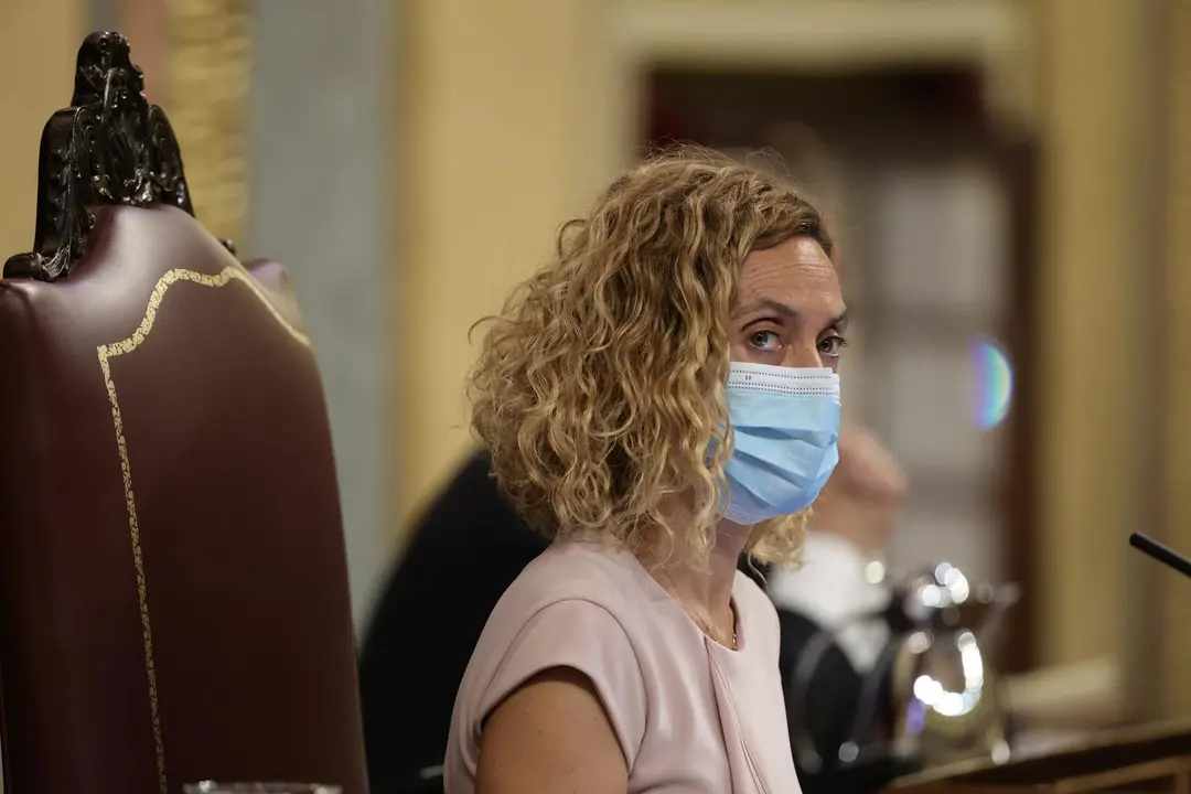 La presidenta del Congreso de los Diputados, Meritxell Batet, en una sesi&oacute;n de control en el hemiciclo.
