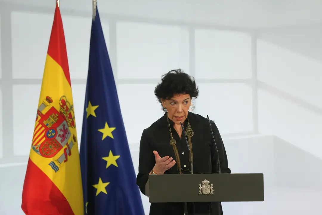 La ministra de Educaci&oacute;n y FP, Isabel Cel&aacute;a, en el acto de homenaje a la comunidad educativa el pasado s&aacute;bado en La Moncloa