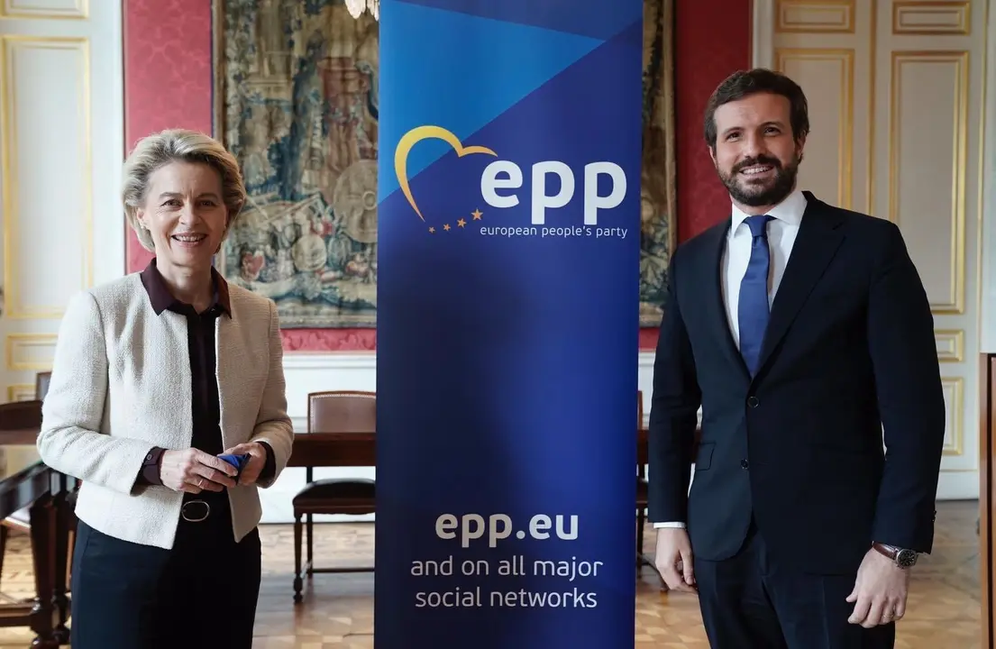 El presidente del PP, Pablo Casado, se re&uacute;ne en Bruselas con la presidenta de la Comisi&oacute;n  Europea, Ursula von der Leyen, en el marco de la cumbre del PPE previa al Consejo Europeo. En Bruselas a 24 de junio de 2021.