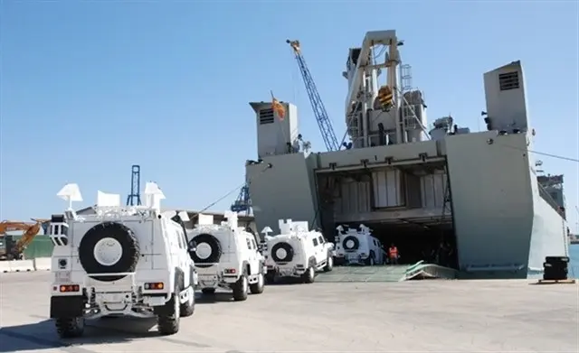 Archivo - Veh&iacute;culos militares Iveco Lince