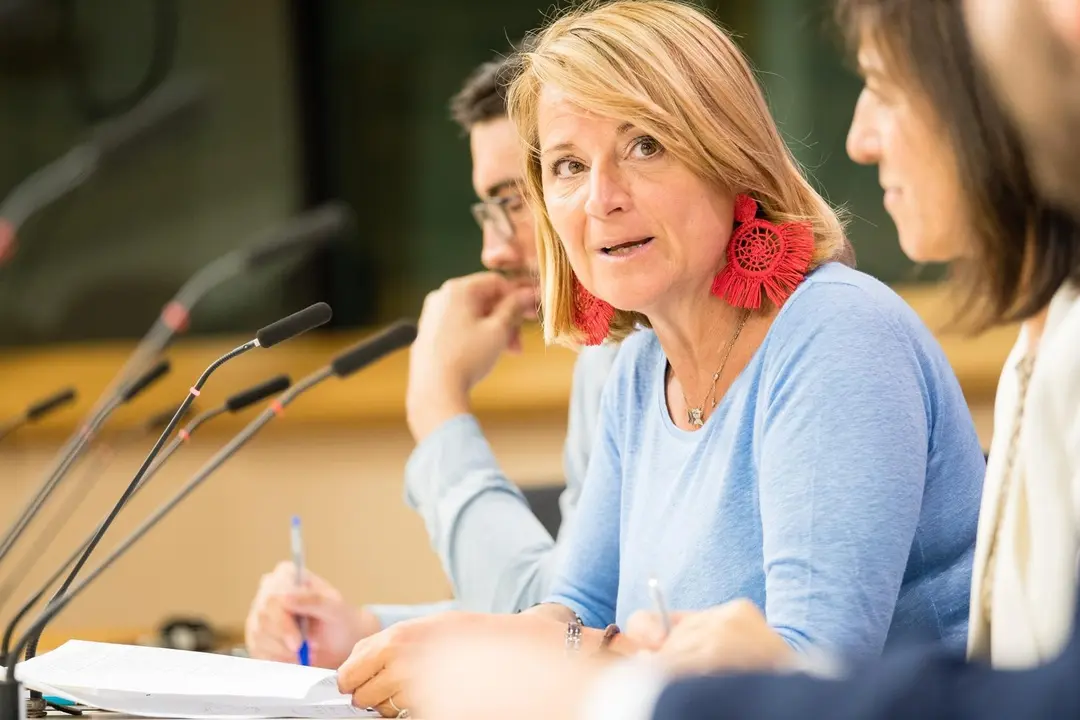 Archivo - La eurodiputada balear del PP, Rosa Estar&agrave;s.
