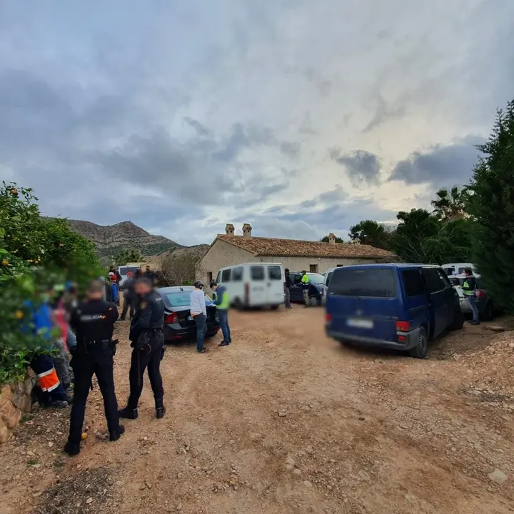 Polic&iacute;a Nacional inspecciona una finca agraria en Torrepacheco en la que se explotaba a los trabajadores extranjeros