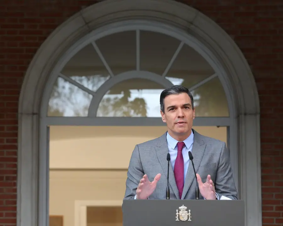 El presidente del Gobierno, Pedro S&aacute;nchez, realiza una declaraci&oacute;n institucional tras la celebraci&oacute;n del Consejo de Ministros en el que se han aprobado los indultos a los presos independentistas en prisi&oacute;n, a 22 de junio de 2021, en Madrid (Espa&ntilde;a)