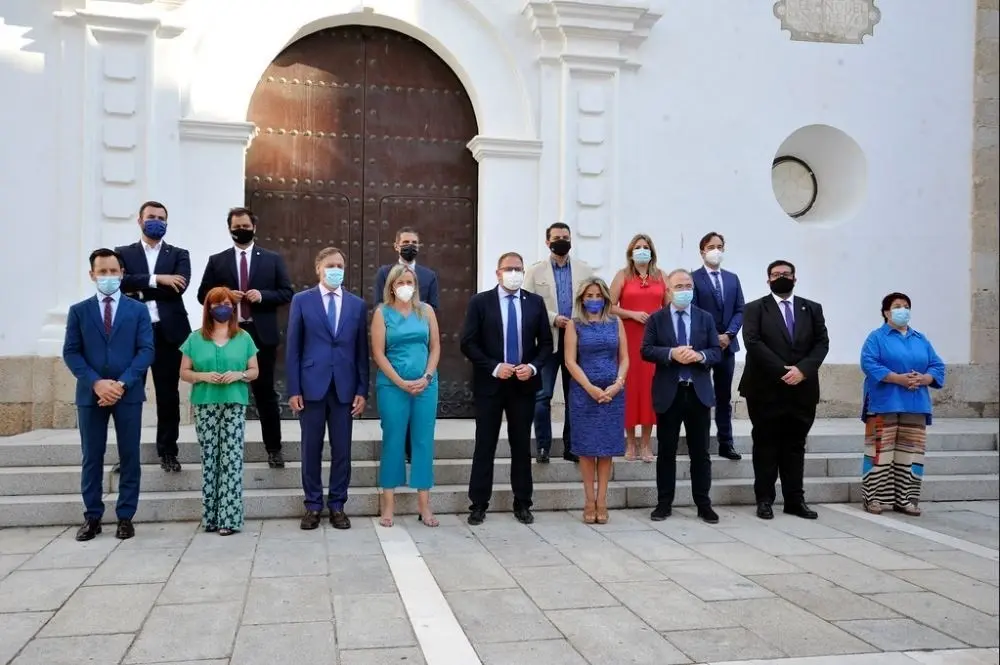 Alcaldes del Grupo de Ciudades Patrimonio en su asamblea en Merida