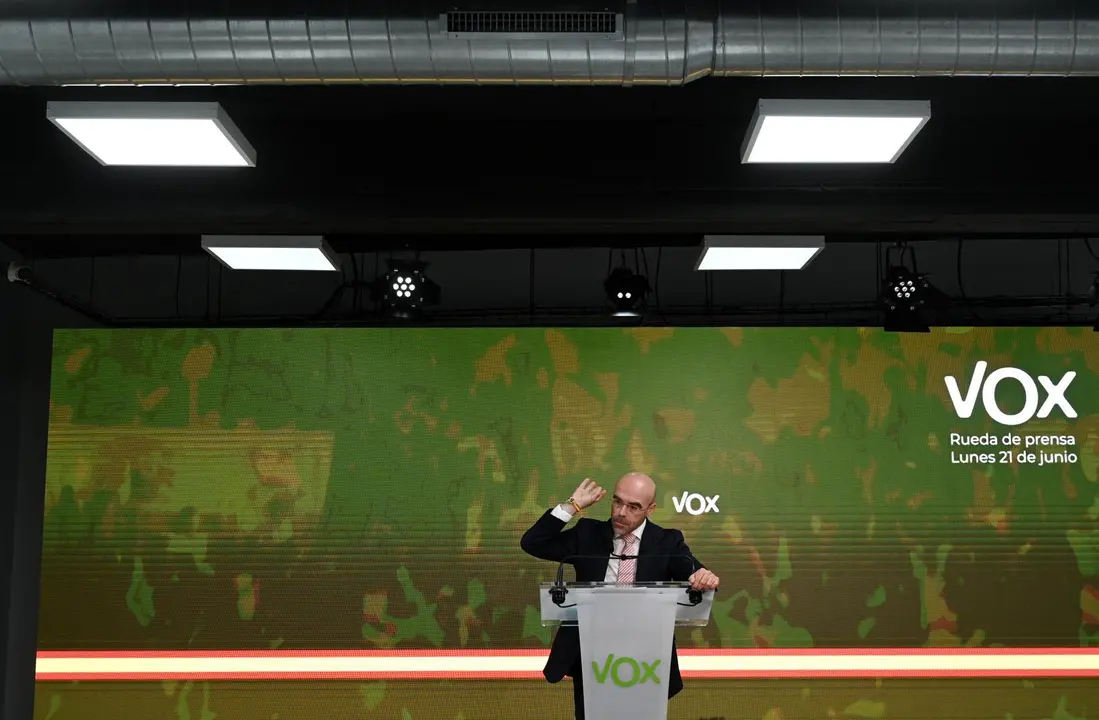 El vicepresidente Primero de Acci&oacute;n Pol&iacute;tica y eurodiputado de VOX, Jorge Buxad&eacute;, en reuda de prensa 