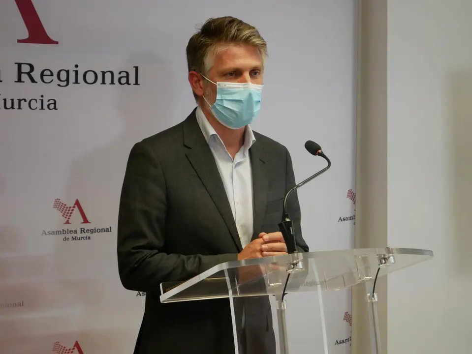 Mart&iacute;nez-Carrasco (PP): "La Ley regional contra la Okupaci&oacute;n cubre un vac&iacute;o legal que el Gobierno no quiere afrontar"