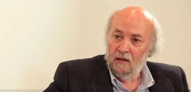 Salvador Arancibia, ganador de la IV edici&oacute;n del Premio de Periodismo Econ&oacute;mico "Rosa del R&iacute;o".