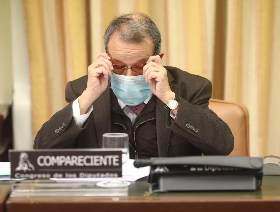 Archivo - El Defensor del Pueblo en funciones, Francisco Fern&aacute;ndez Marug&aacute;n, preside la Comisi&oacute;n Mixta de Relaciones con el Defensor del Pueblo en el Congreso de los Diputados, en Madrid, (Espa&ntilde;a), a 26 de noviembre de 2020. 