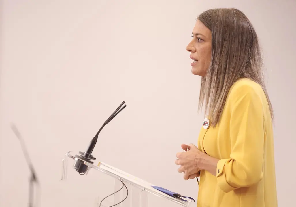 La portavoz de Junts per Catalunya, Miriam Nogueras, interviene en una rueda de prensa
