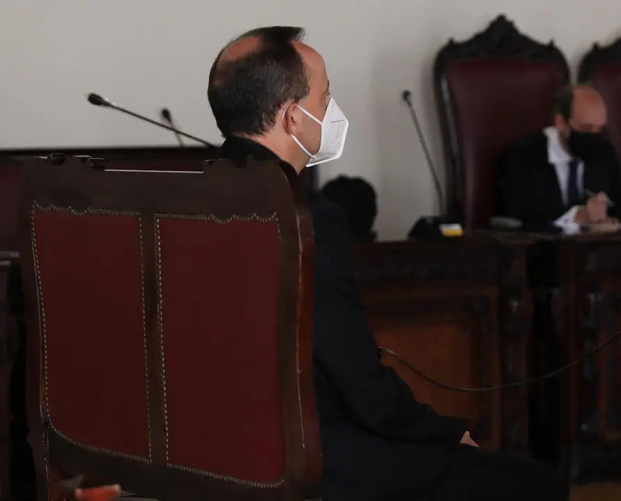 El sacerdote Jos&eacute; Luis Gal&aacute;n acude a declarar a la Audiencia Provincial de Toledo acusado de presuntos abusos sexuales a una menor, a 29 de junio de 2021, en Toledo, Castilla-La Mancha, (Espa&ntilde;a). 