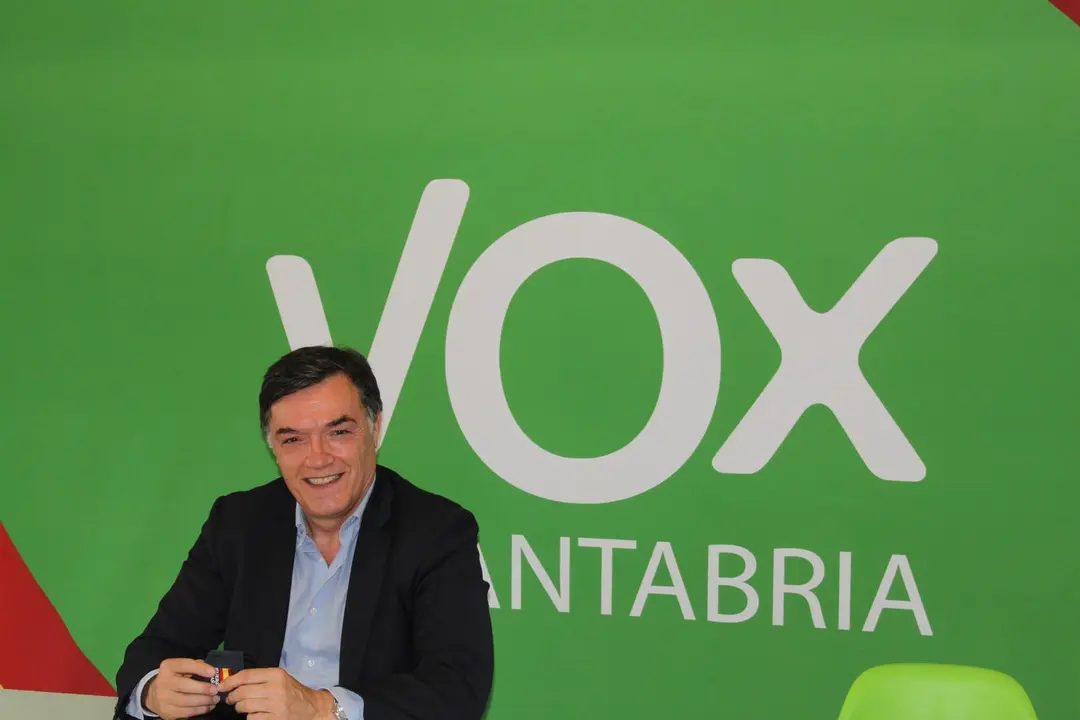 Guillermo P&eacute;rez-Cos&iacute;o, concejal de Vox de Santander
