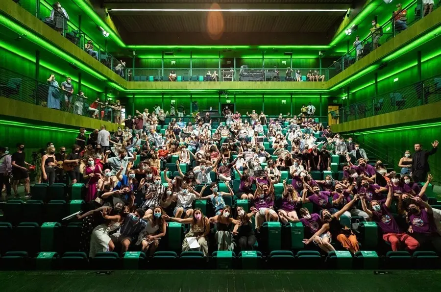 Foto de familia de la 18 edici&oacute;n de los Premio Teatro Joven de Coca-Cola