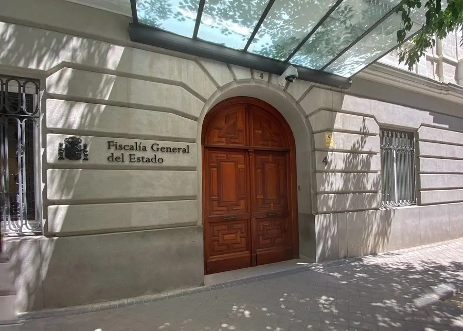 Archivo - Entrada a la sede de la Fiscal&iacute;a General del Estado, Madrid (Espa&ntilde;a)