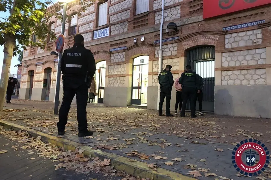 Archivo - Polic&iacute;a local de Valdemoro