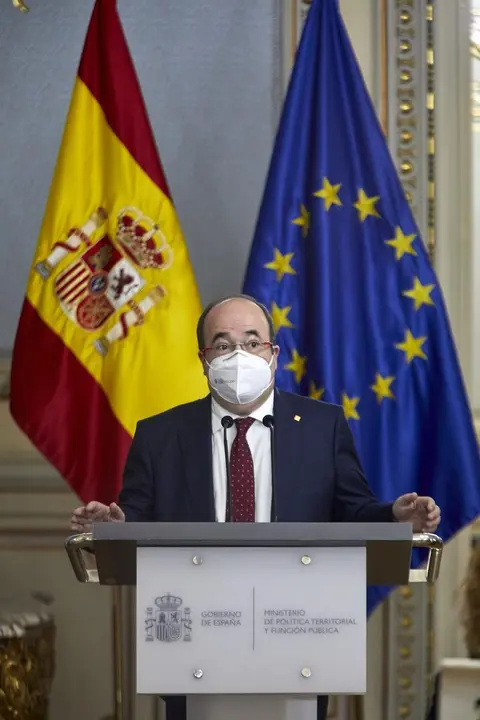 Archivo - El nuevo ministro de Pol&iacute;tica Territorial, Miquel Iceta, interviene durante el acto de traspaso de la cartera del Ministerio de Pol&iacute;tica Territorial y Funci&oacute;n P&uacute;blica, en Madrid (Espa&ntilde;a)