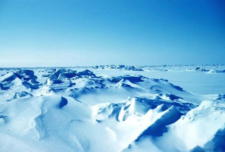 Archivo - Ca&iacute;das de radiaci&oacute;n solar entrante pueden desatar glaciaciones globales
