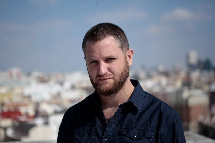 Archivo - David Beriain, en una fotograf&iacute;a difundida por Discovery Channel