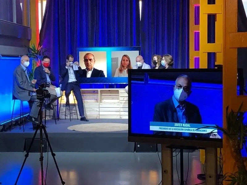 Participantes en la jornada sobre mecenazgo de la AEF.