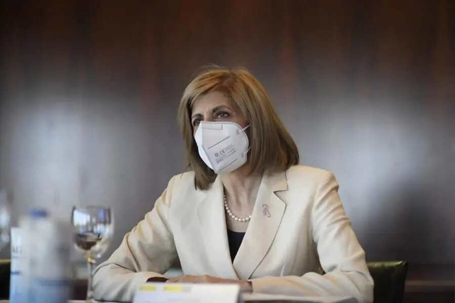 La comisaria europea de Salud y Pol&iacute;tica de Consumidores, Stella Kyriakides, en su visita al Centro Nacional de Investigaciones Oncol&oacute;gicas (CNIO). En Madrid, a 9 de julio de 2021.