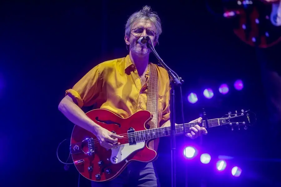 Archivo - El cantautor Xoel L&oacute;pez durante un concierto en el  Escenario 1 del nuevo espacio al aire libre Abre Madrid, localizado en el recinto de IFEMA, en Madrid (Espa&ntilde;a), a 15 de julio de 2020.