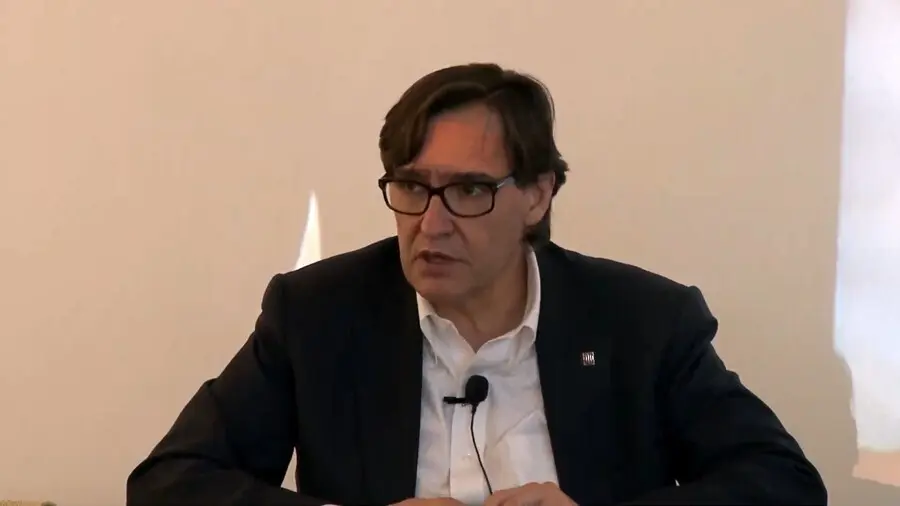 El l&iacute;der del PSC en el Parlament, Salvador Illa, en la escuela de verano de Societat Civil Catalana.