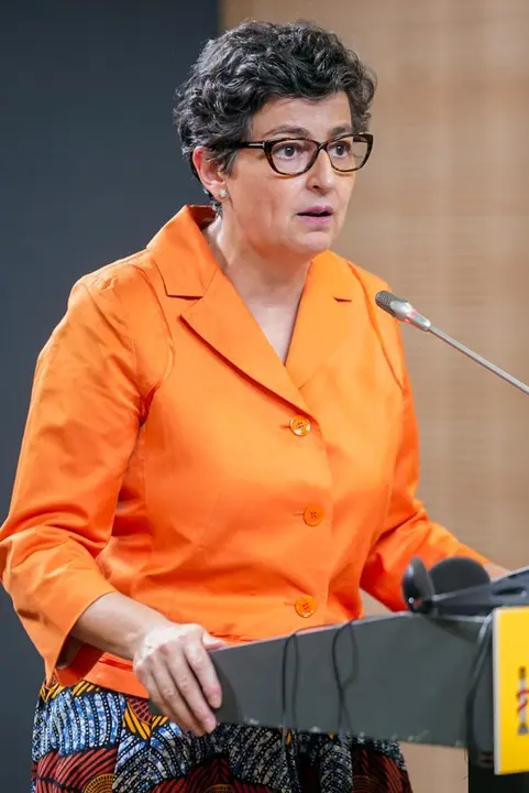 La ministra de Asuntos Exteriores, Uni&oacute;n Europea y Cooperaci&oacute;n, Arancha Gonz&aacute;lez Laya, durante una rueda de prensa junto a su hom&oacute;logo franc&eacute;s, en el Palacio de Viana, a 9 de julio de 2021, en Madrid (Espa&ntilde;a). 