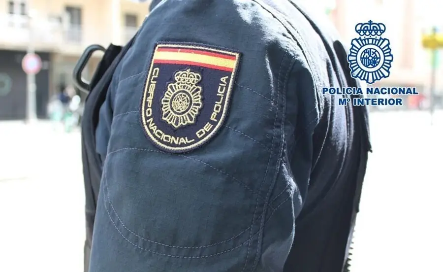 Archivo - Agente de la Polic&iacute;a Nacional