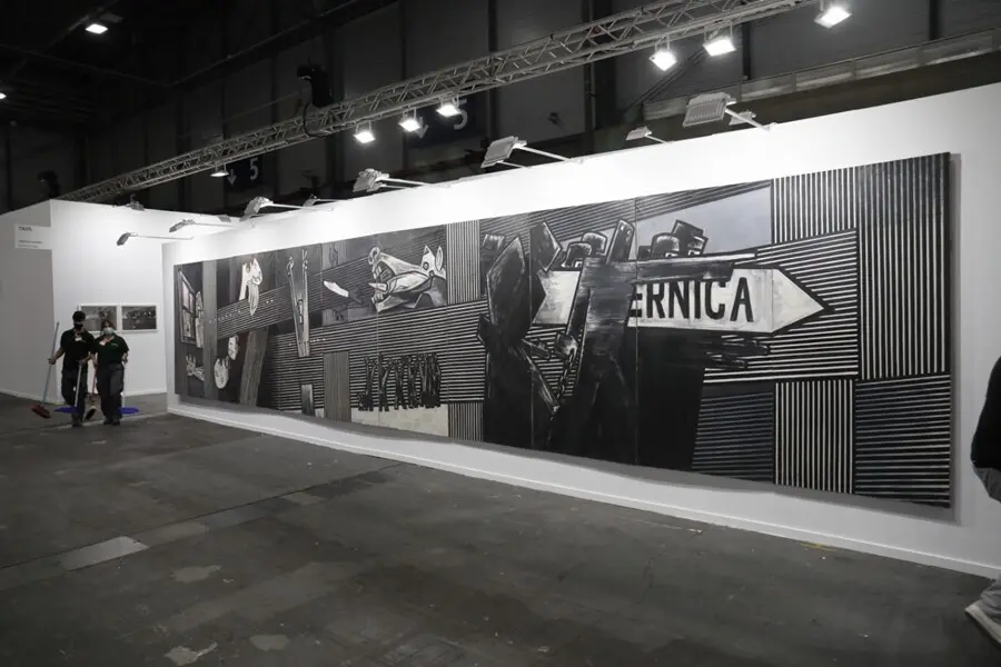 El 'Guernica' de Ibarrola en ARCO